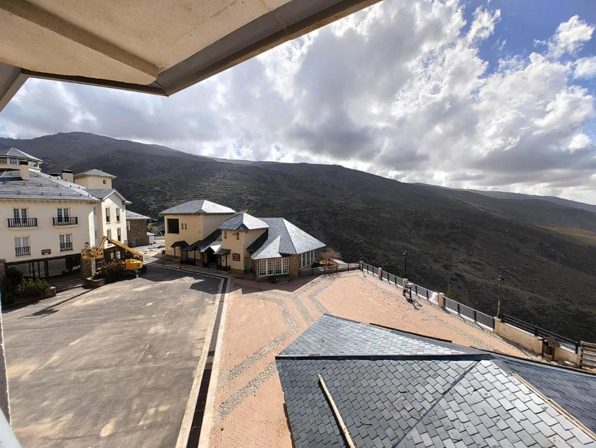 Ski Plaza Sierra Nevada&Zona Baja Exterior foto